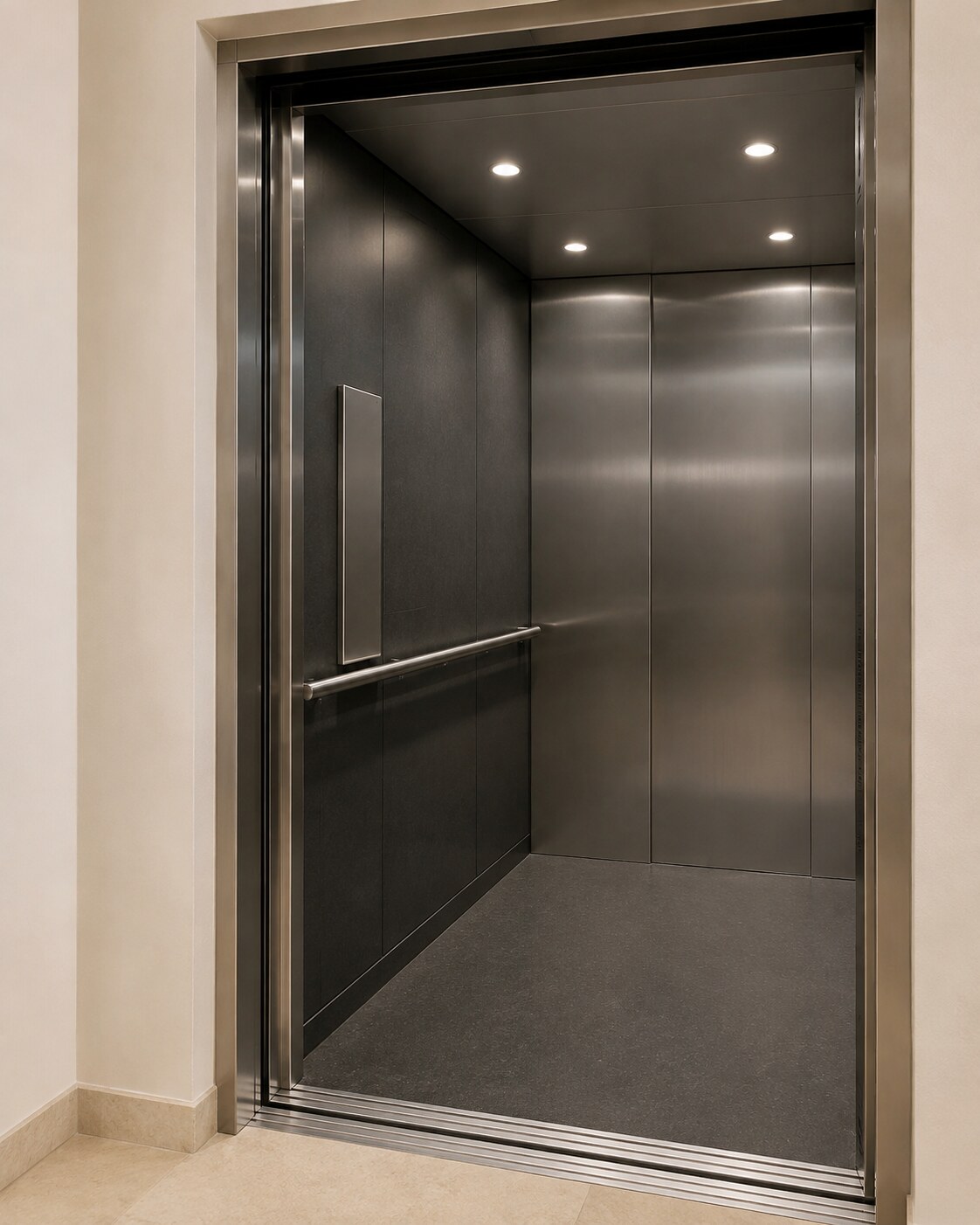 Ejemplo visual del interior acabado de una cabina de elevador